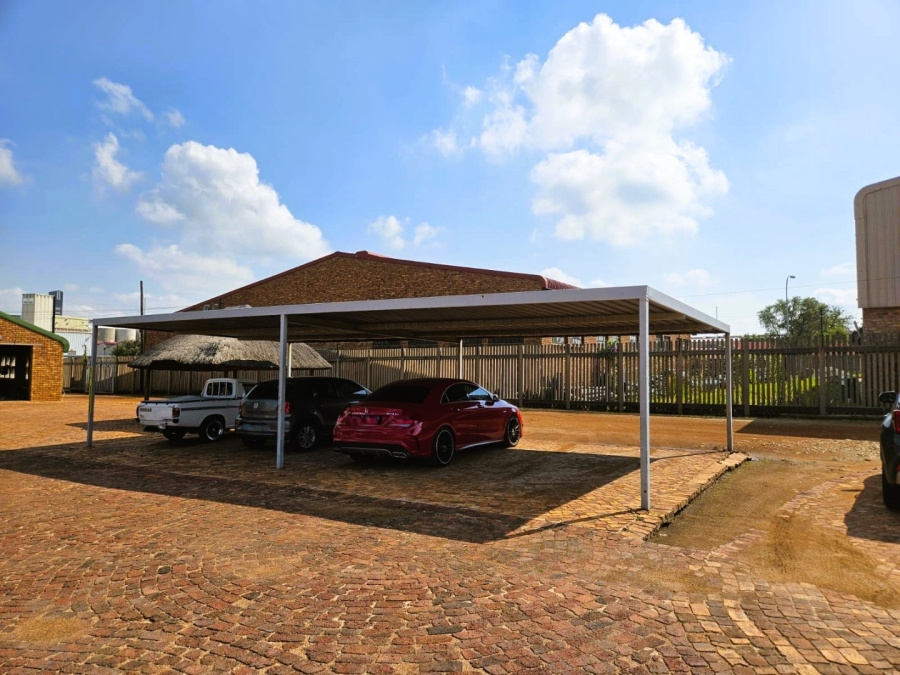 Commercial Property for Sale in Vorsterskroon Gauteng