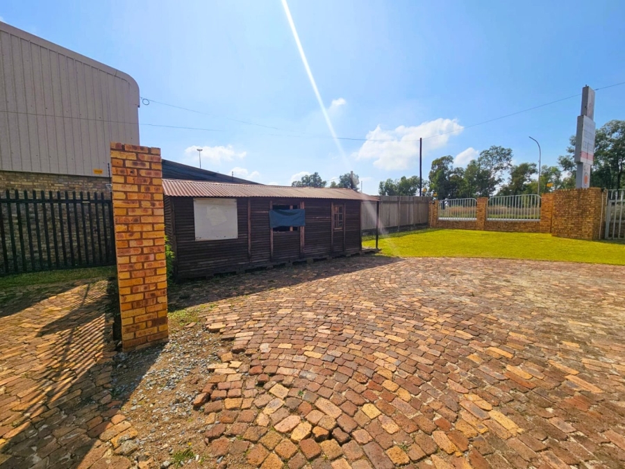 Commercial Property for Sale in Vorsterskroon Gauteng
