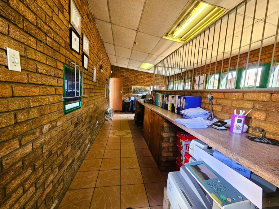 Commercial Property for Sale in Vorsterskroon Gauteng