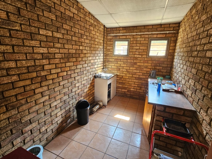 Commercial Property for Sale in Vorsterskroon Gauteng