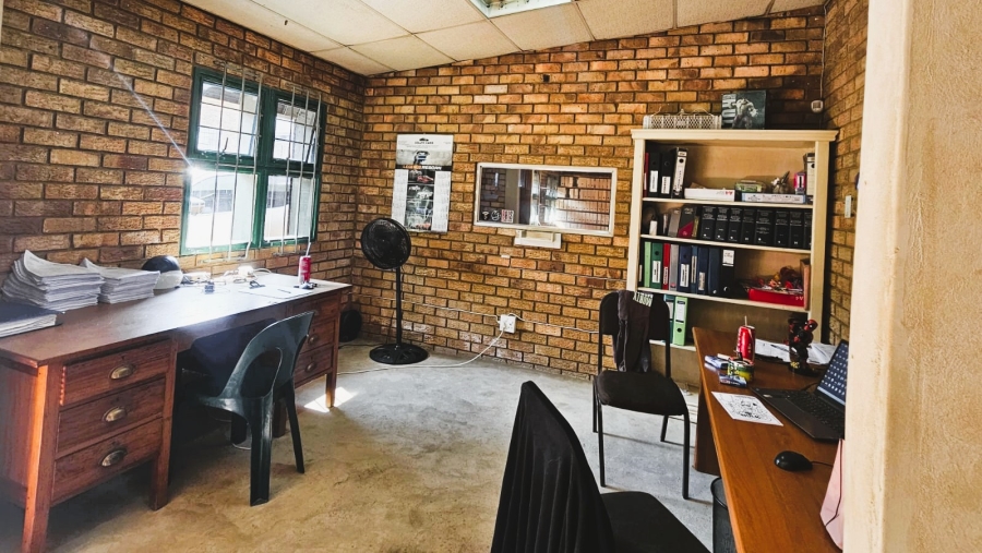 Commercial Property for Sale in Vorsterskroon Gauteng