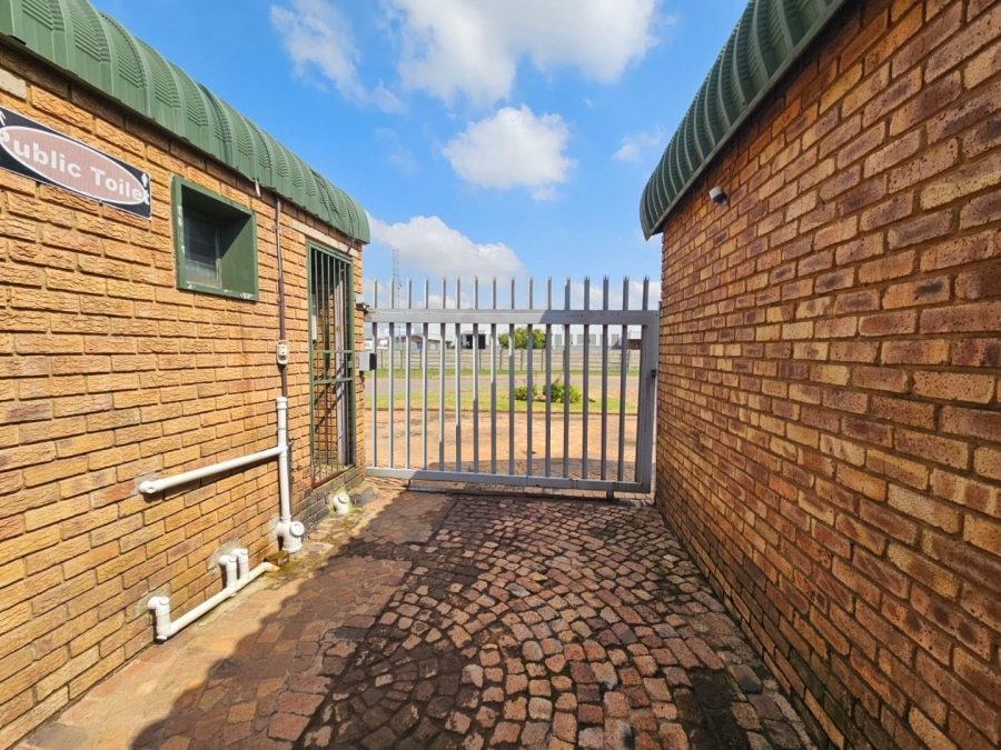 Commercial Property for Sale in Vorsterskroon Gauteng