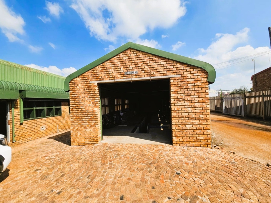 Commercial Property for Sale in Vorsterskroon Gauteng