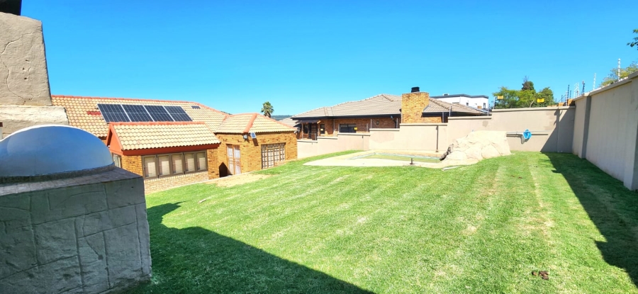 5 Bedroom Property for Sale in Winchester Hills Gauteng