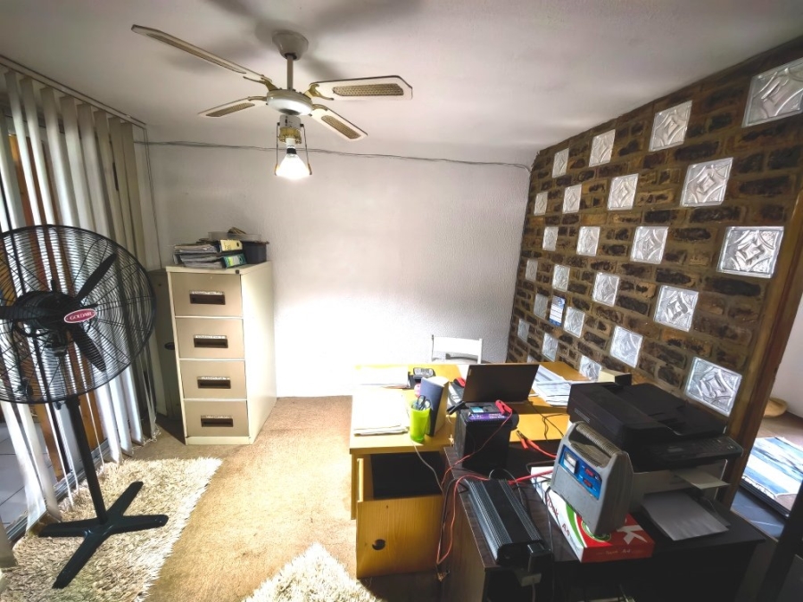 4 Bedroom Property for Sale in Vaal Marina Gauteng