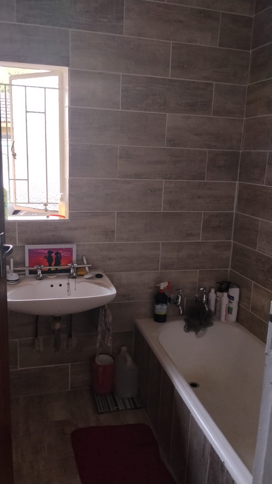 To Let 3 Bedroom Property for Rent in Vanderbijlpark SE 2 Gauteng