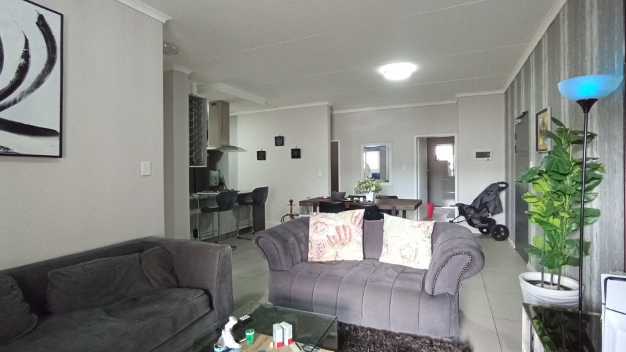 3 Bedroom Property for Sale in Erand Gardens Gauteng
