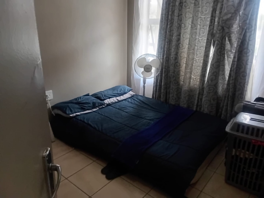 2 Bedroom Property for Sale in Edenvale Central Gauteng
