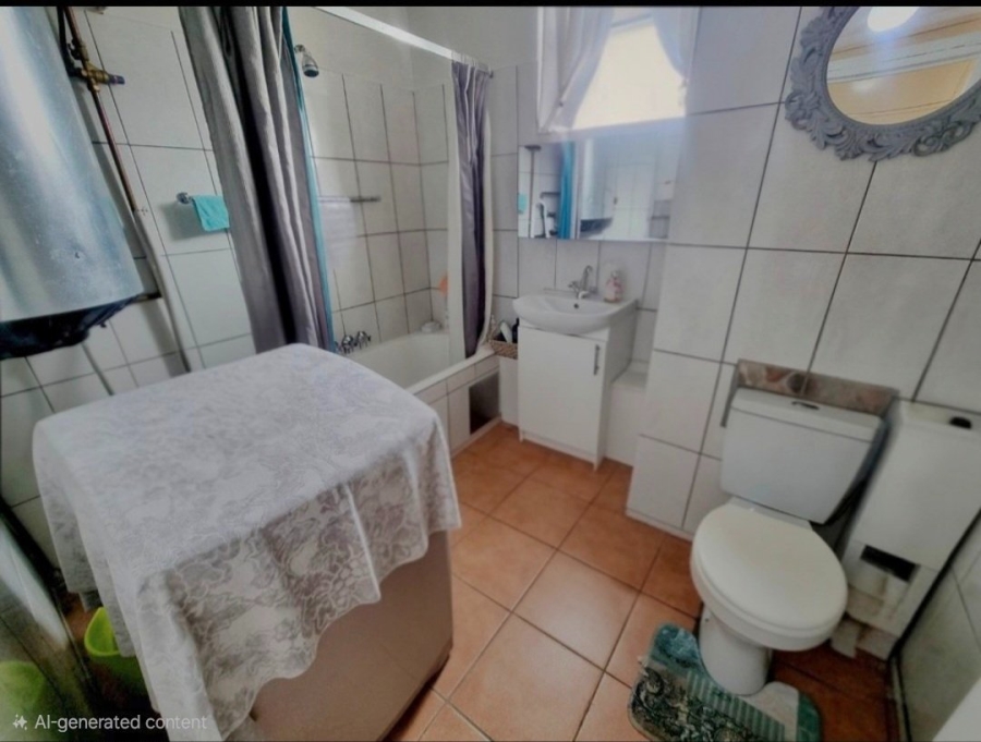 2 Bedroom Property for Sale in Vanderbijlpark SW 1 Gauteng