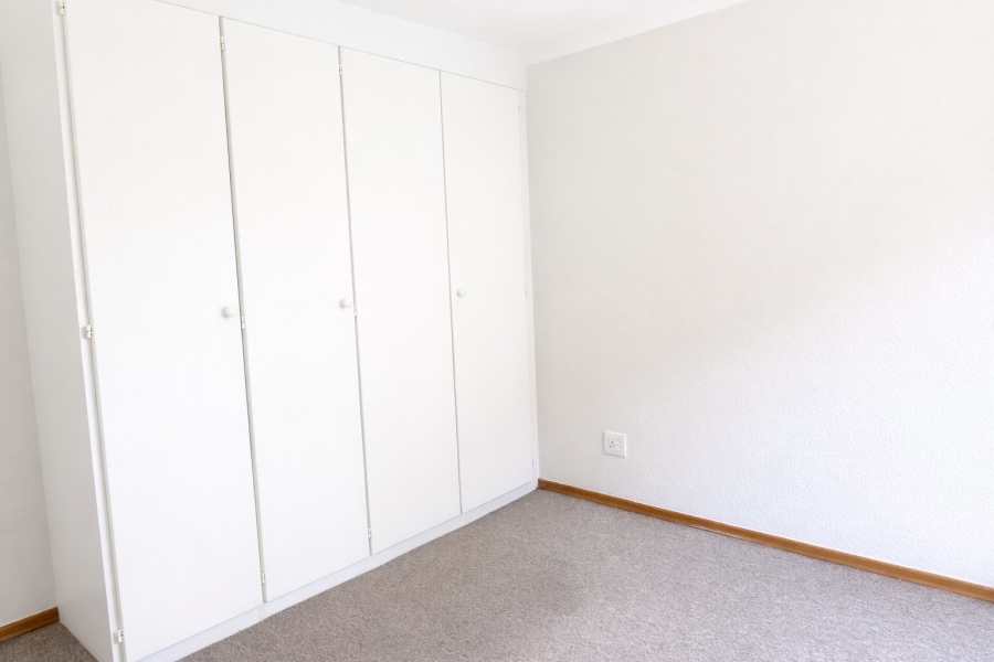 2 Bedroom Property for Sale in Honeydew Grove Gauteng