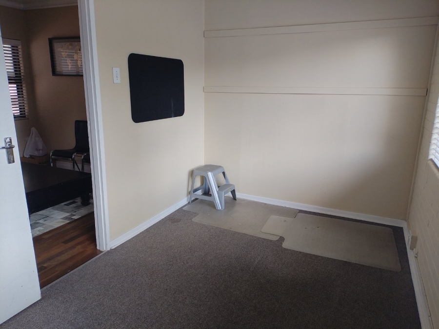 To Let commercial Property for Rent in Strubenvale Gauteng