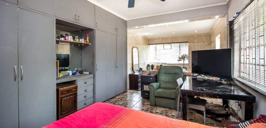 4 Bedroom Property for Sale in Meyerspark Gauteng