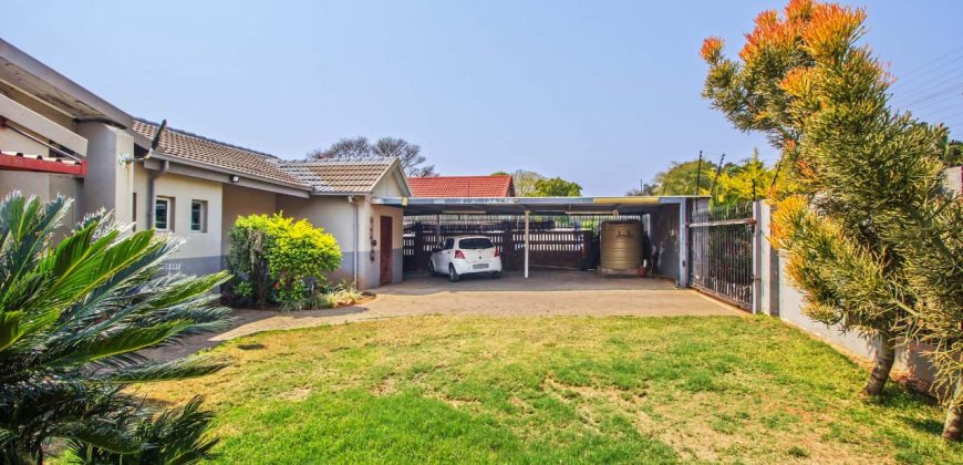 4 Bedroom Property for Sale in Meyerspark Gauteng