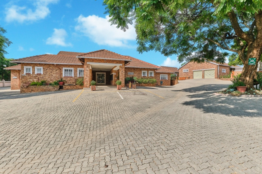 3 Bedroom Property for Sale in Honeydew Gauteng