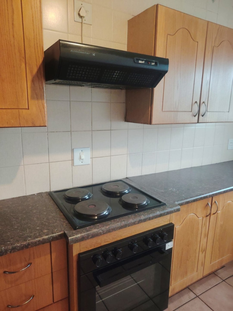 To Let 3 Bedroom Property for Rent in Vanderbijlpark SW 5 Gauteng