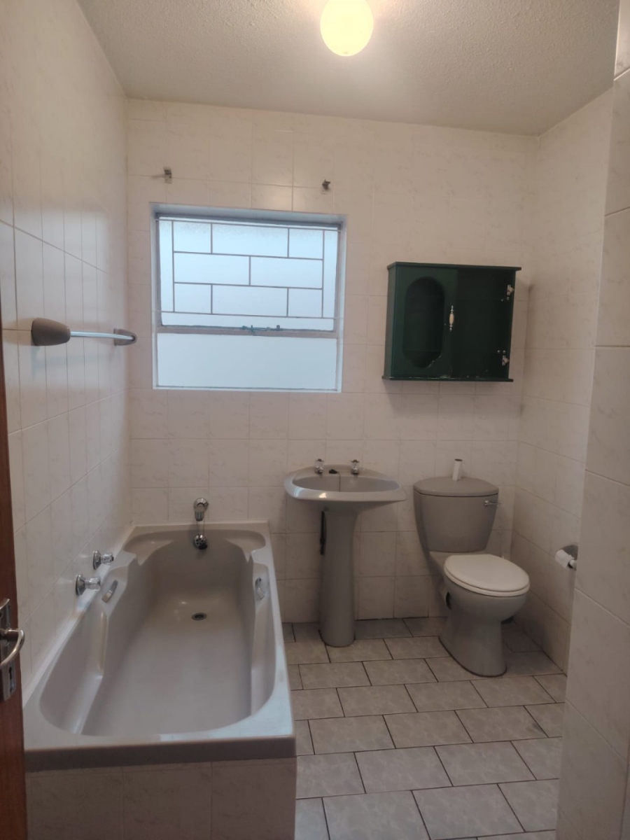 To Let 3 Bedroom Property for Rent in Vanderbijlpark SW 5 Gauteng