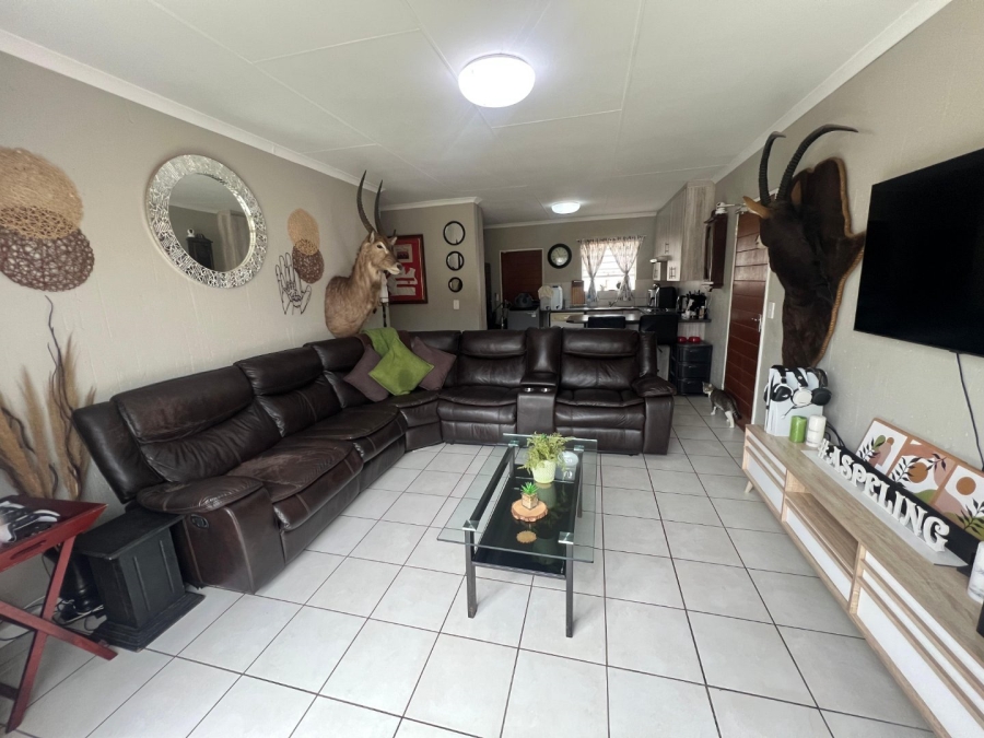 3 Bedroom Property for Sale in Wilgeheuwel Gauteng