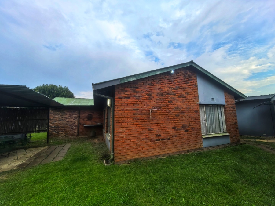 3 Bedroom Property for Sale in Impala Park Gauteng