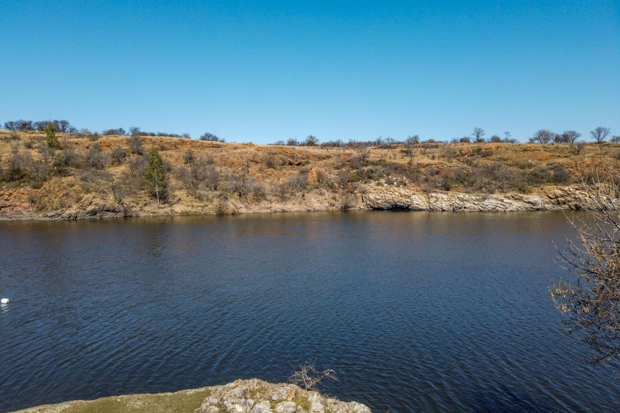 1 Bedroom Property for Sale in Vaaloewer Gauteng