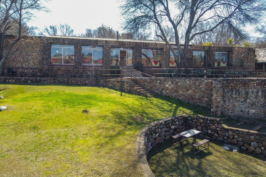 1 Bedroom Property for Sale in Vaaloewer Gauteng