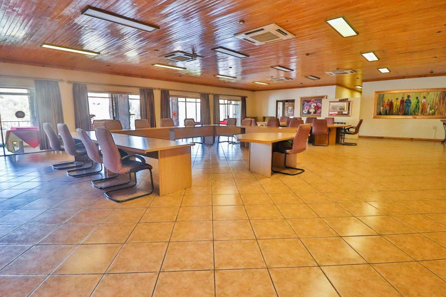 1 Bedroom Property for Sale in Vaaloewer Gauteng