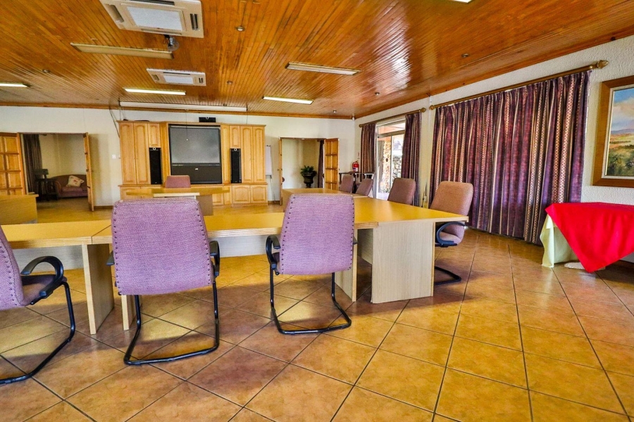 1 Bedroom Property for Sale in Vaaloewer Gauteng