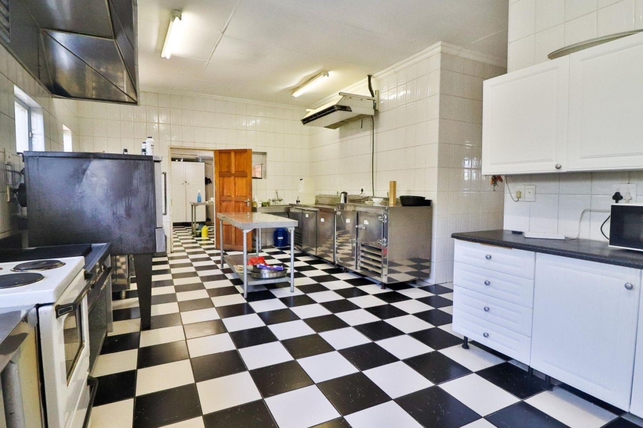 1 Bedroom Property for Sale in Vaaloewer Gauteng