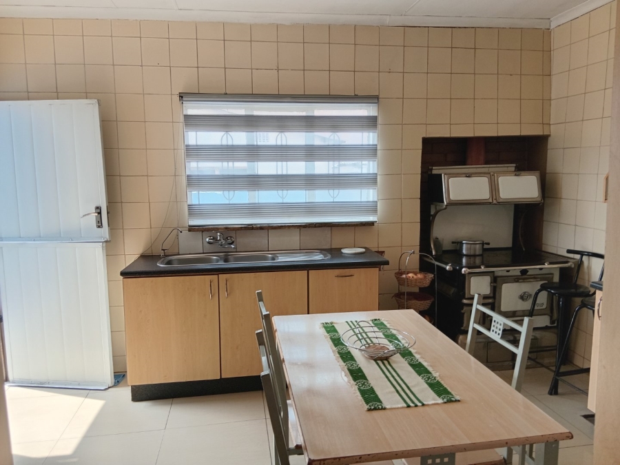 3 Bedroom Property for Sale in Tokoza Gauteng