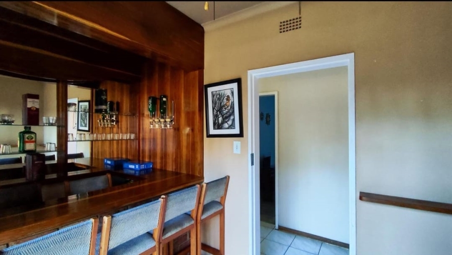 4 Bedroom Property for Sale in Three Rivers East Gauteng