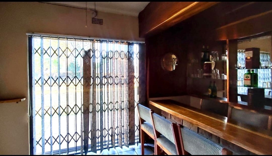 4 Bedroom Property for Sale in Three Rivers East Gauteng