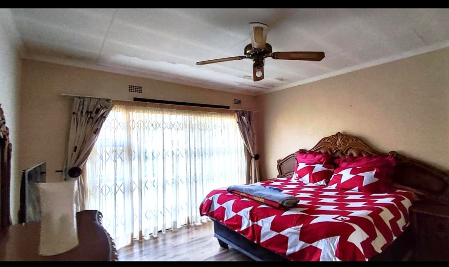 4 Bedroom Property for Sale in Three Rivers East Gauteng