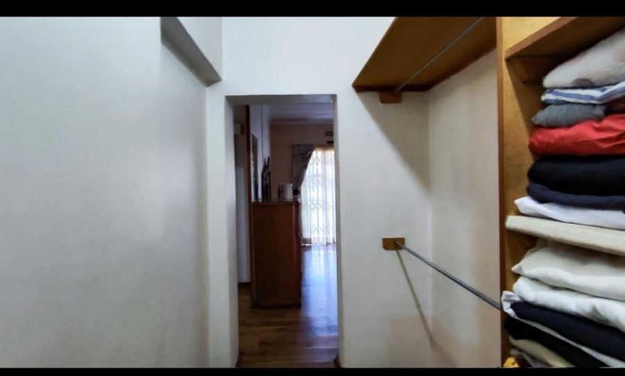 4 Bedroom Property for Sale in Three Rivers East Gauteng