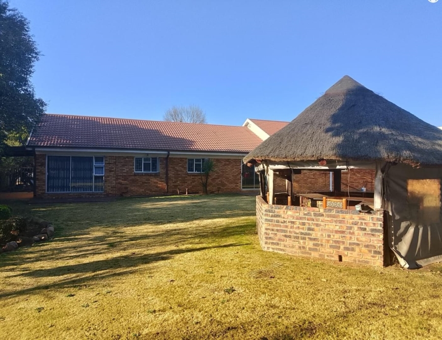 4 Bedroom Property for Sale in Three Rivers East Gauteng