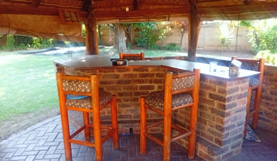 4 Bedroom Property for Sale in Three Rivers East Gauteng