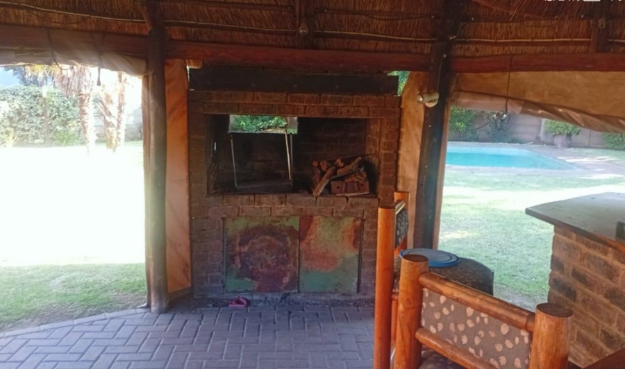 4 Bedroom Property for Sale in Three Rivers East Gauteng