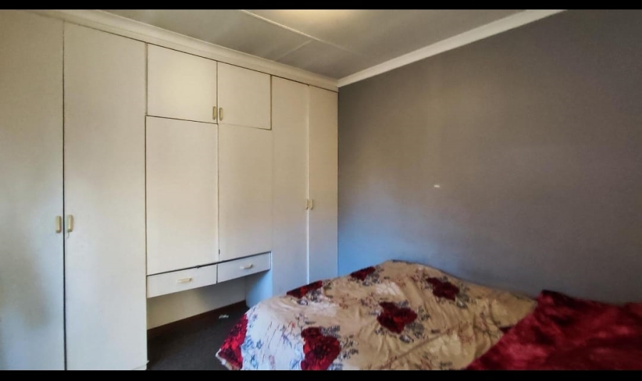 4 Bedroom Property for Sale in Three Rivers East Gauteng