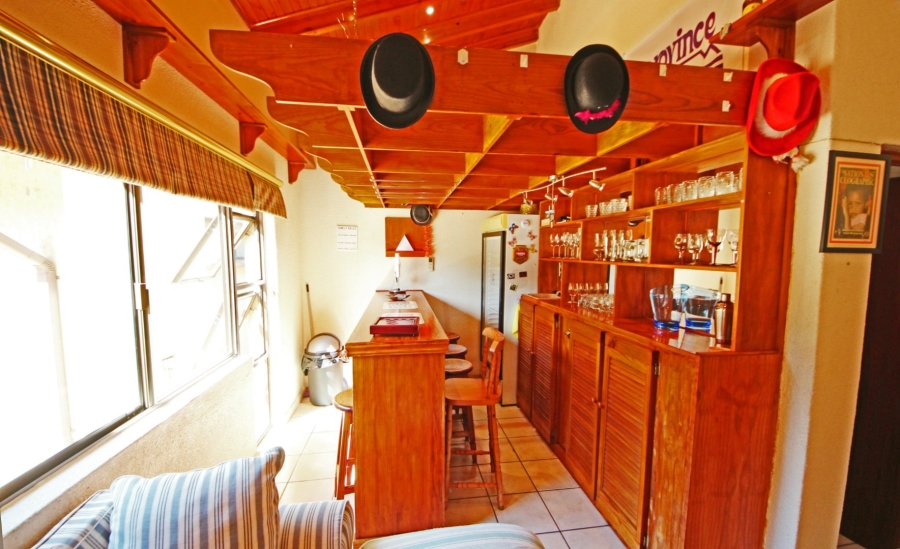 To Let 6 Bedroom Property for Rent in Edenvale Central Gauteng