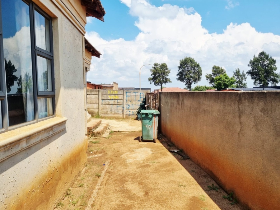 3 Bedroom Property for Sale in Eden Park Gauteng