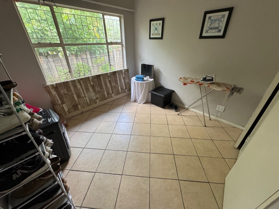 3 Bedroom Property for Sale in Birchleigh Gauteng