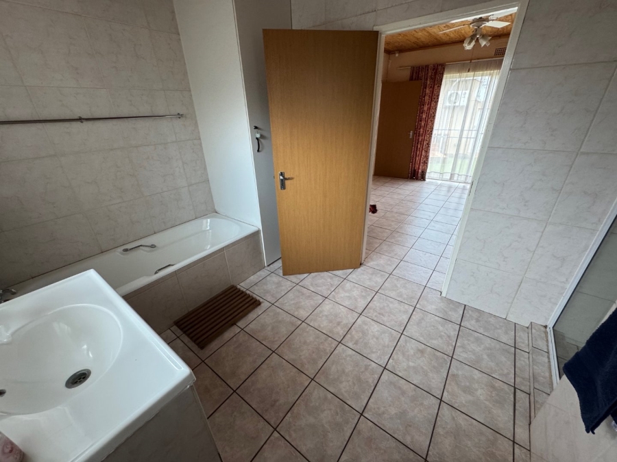 3 Bedroom Property for Sale in Norkem Park Gauteng