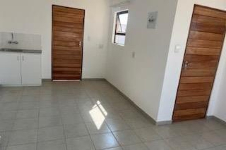 2 Bedroom Property for Sale in Windmill Park Gauteng