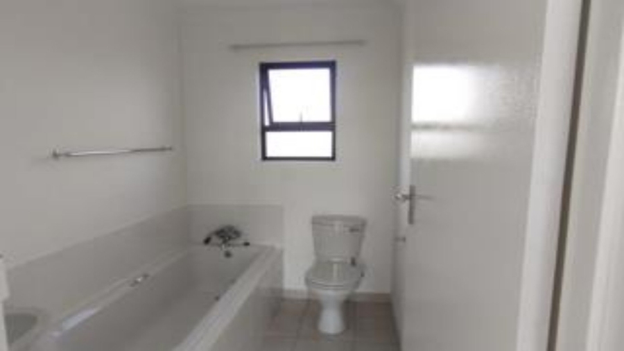2 Bedroom Property for Sale in Windmill Park Gauteng