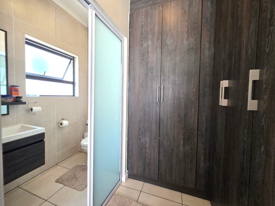 1 Bedroom Property for Sale in Malakite Gauteng