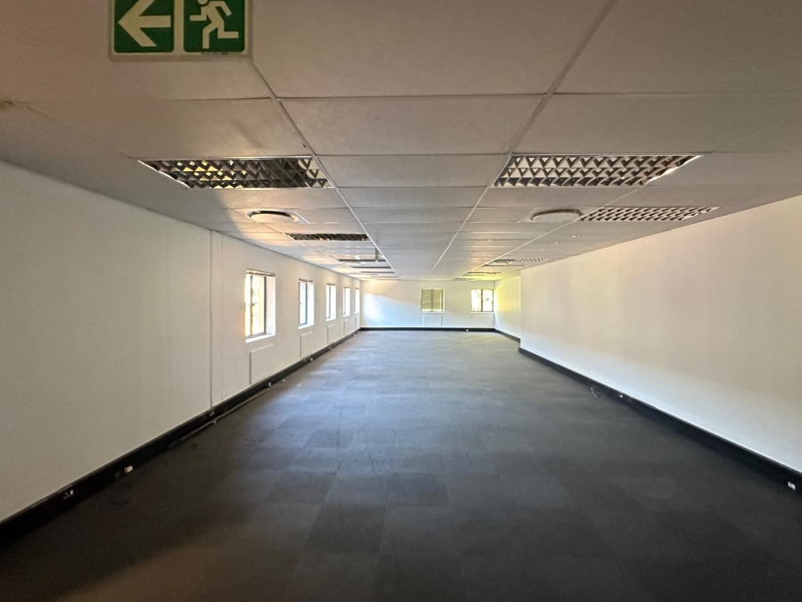 To Let commercial Property for Rent in Strubensvallei Gauteng