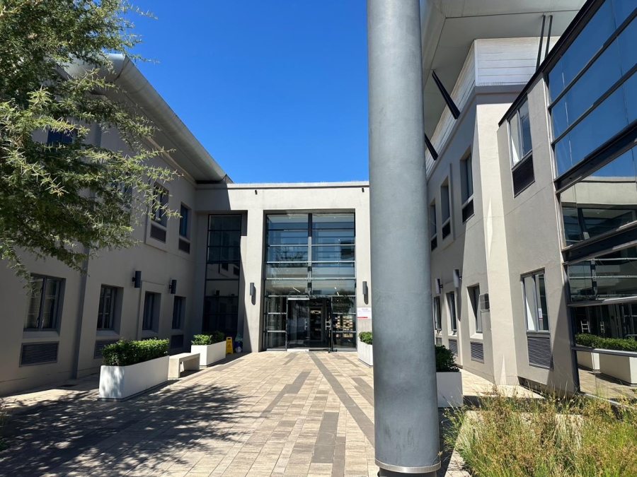 To Let commercial Property for Rent in Strubensvallei Gauteng