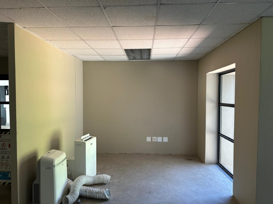 To Let commercial Property for Rent in Strubensvallei Gauteng