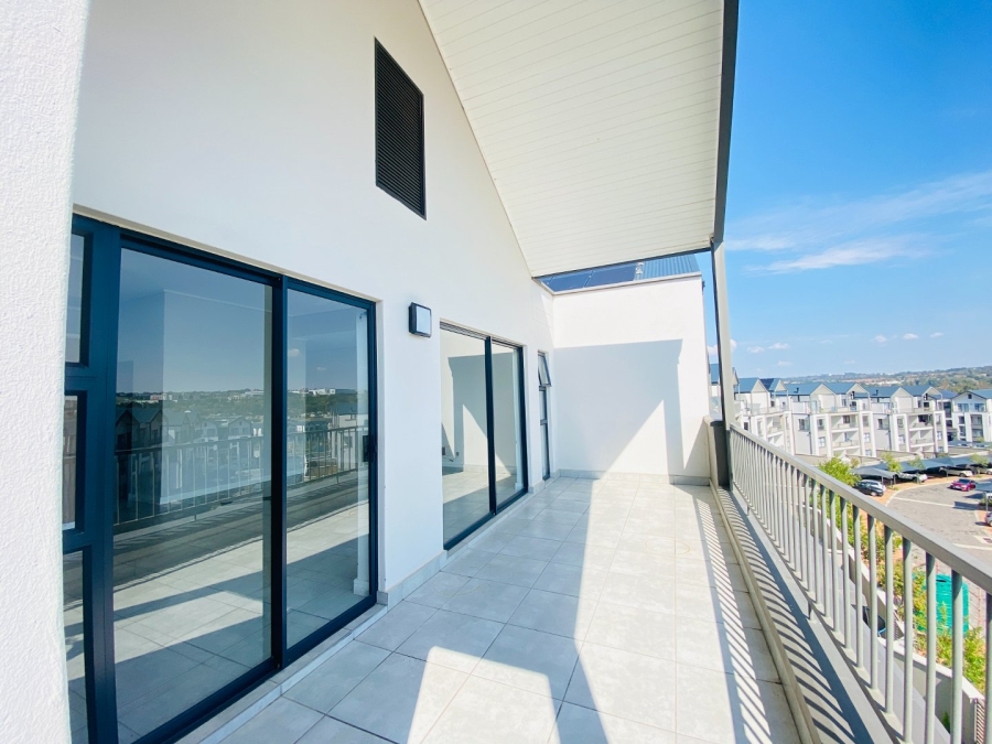 To Let 2 Bedroom Property for Rent in Waterfall Gauteng