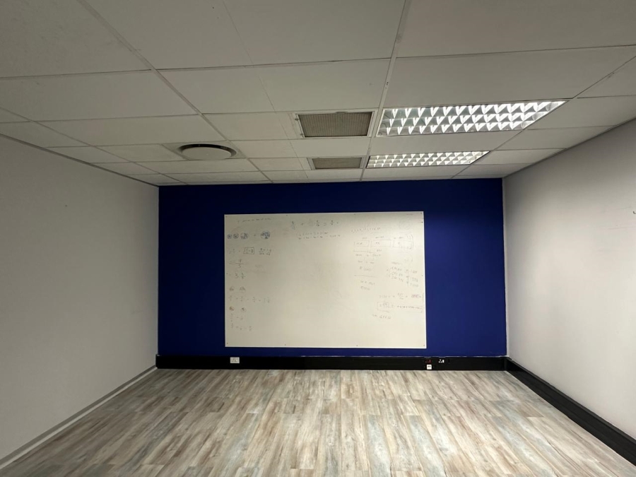 To Let commercial Property for Rent in Strubensvallei Gauteng