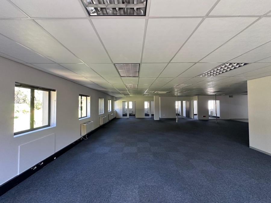 To Let commercial Property for Rent in Strubensvallei Gauteng