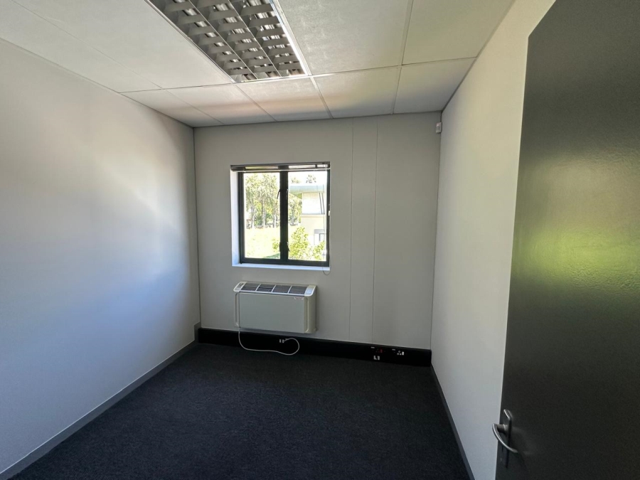 To Let commercial Property for Rent in Strubensvallei Gauteng